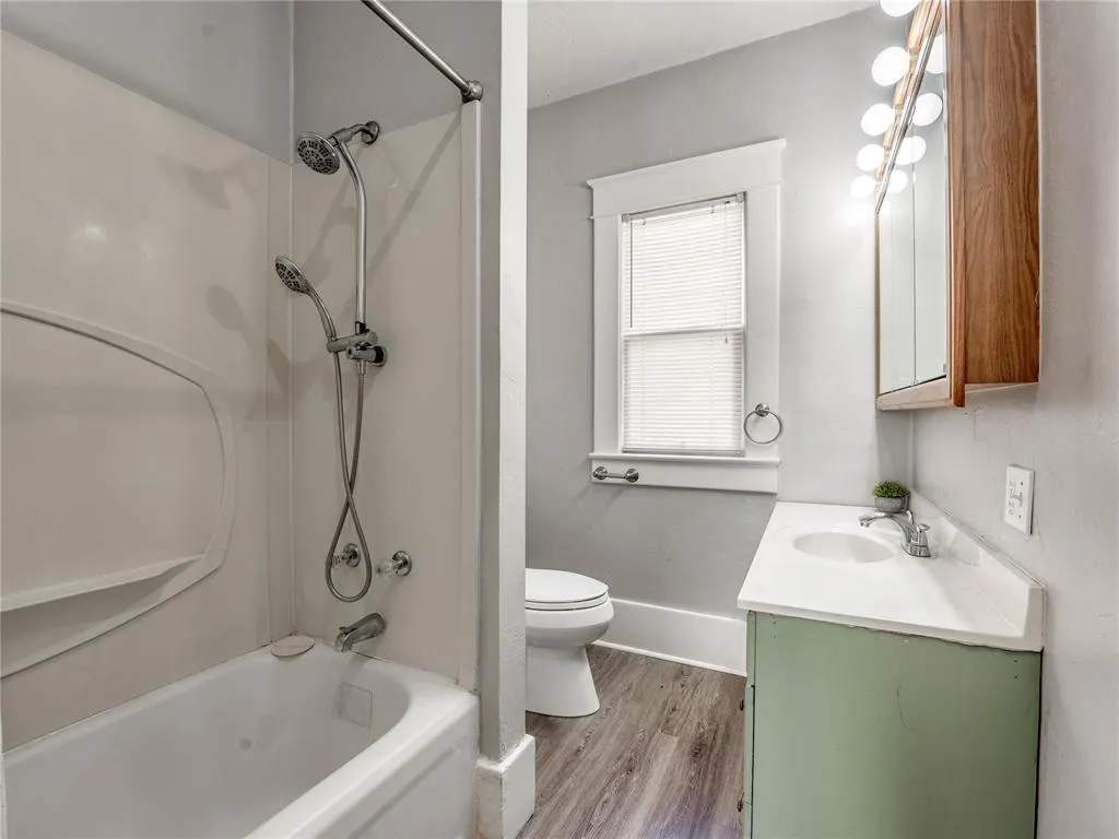 Photo 20 — 717 E Logan Avenue, Guthrie, OK 73044