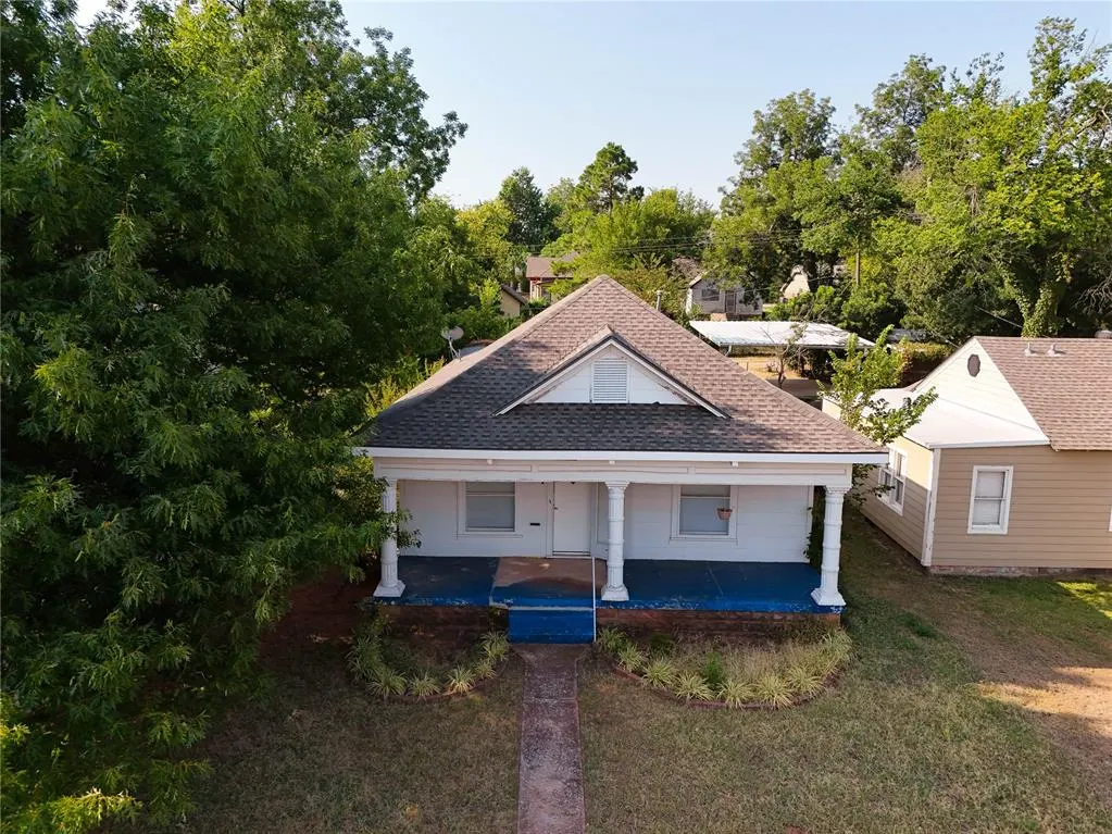 Photo 46 — 717 E Logan Avenue, Guthrie, OK 73044