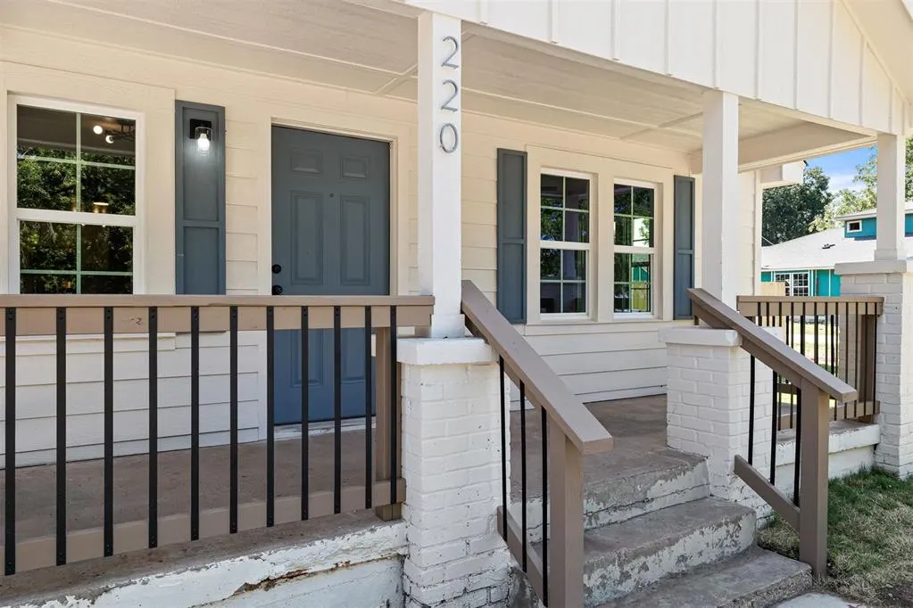 Photo 4 — 220 N M Avenue, El Reno, OK 73036
