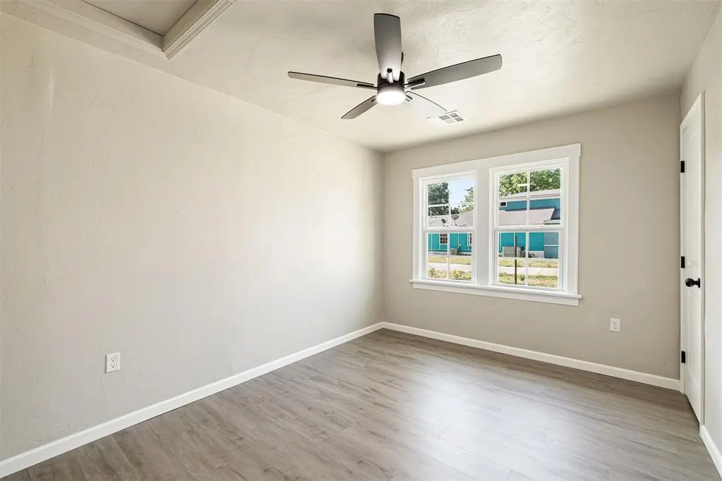 Photo 19 — 220 N M Avenue, El Reno, OK 73036