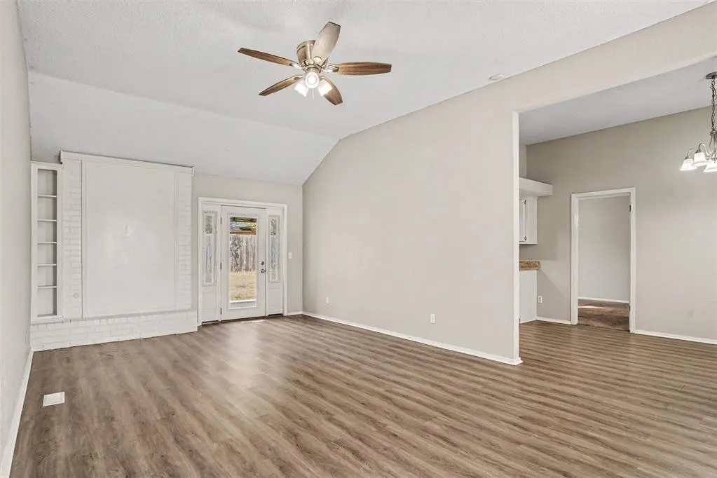 Photo 3 — 1208 San Fidel Lane, Edmond, OK 73003