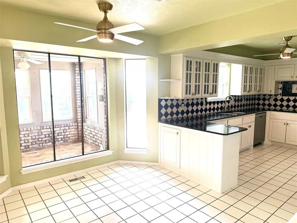 Photo 20 — 1616 Crafton Court, Oklahoma City, OK 73159