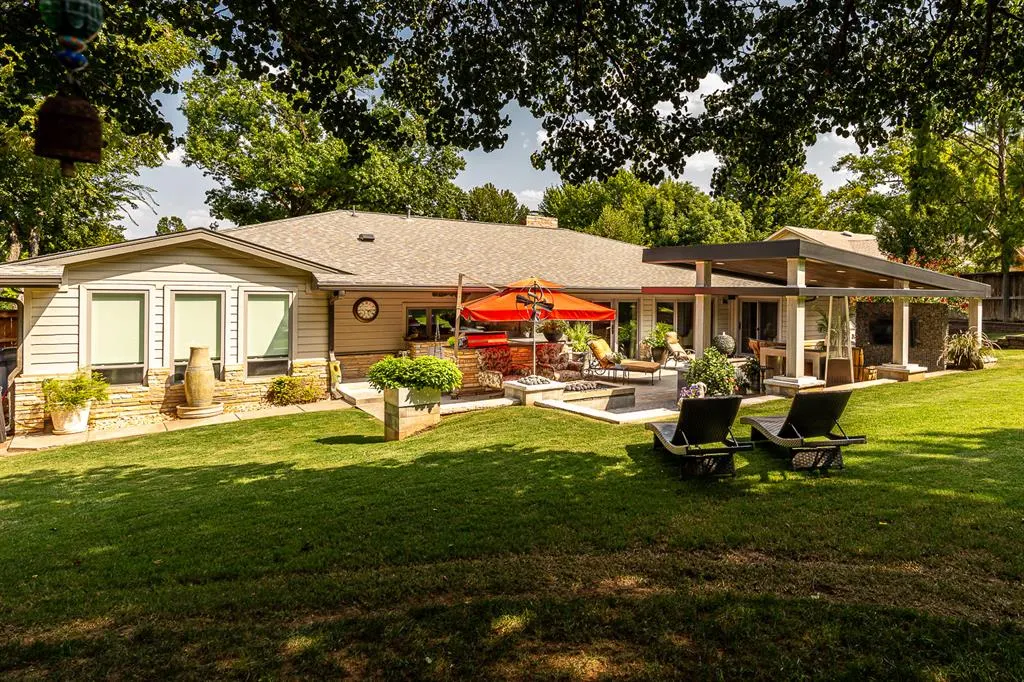 Photo 7 — 622 Timber Lane, Edmond, OK 73034