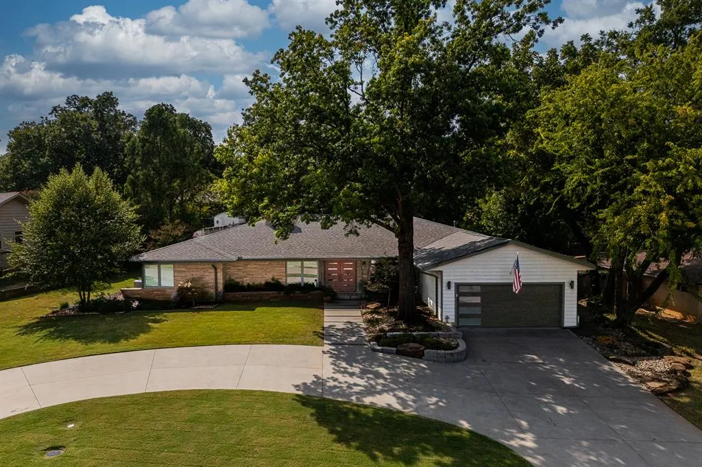 Photo 12 — 622 Timber Lane, Edmond, OK 73034