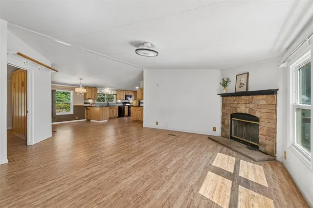 Photo 2 — 13393 Forest Fox Road, Edmond, OK 73034