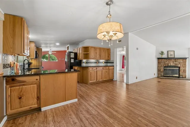 Photo 7 — 13393 Forest Fox Road, Edmond, OK 73034