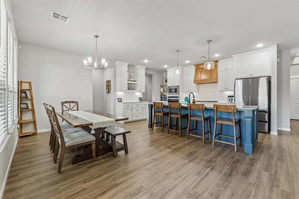Photo 15 — 512 Cantebury Drive, Tuttle, OK 73089