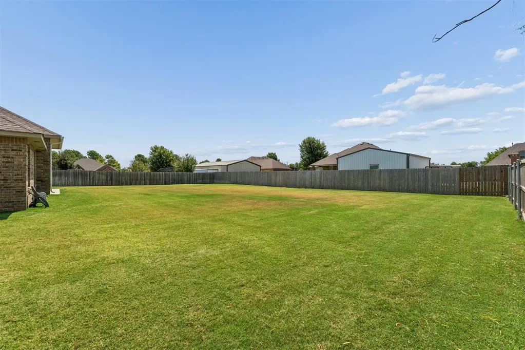Photo 30 — 512 Cantebury Drive, Tuttle, OK 73089