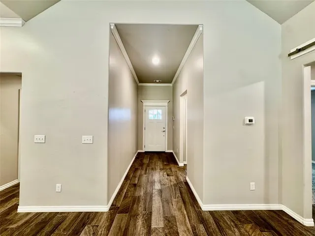 Photo 6 — 804 E Barajas Terrace, Mustang, OK 73064