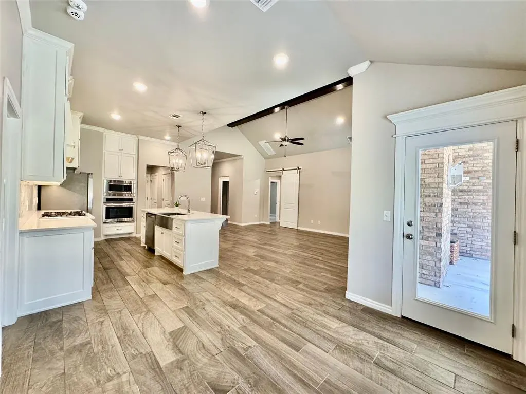 Photo 14 — 804 E Barajas Terrace, Mustang, OK 73064