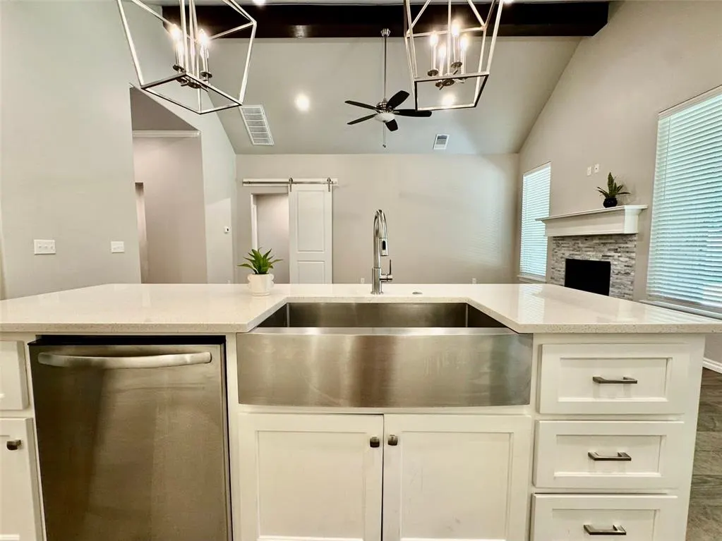 Photo 15 — 804 E Barajas Terrace, Mustang, OK 73064