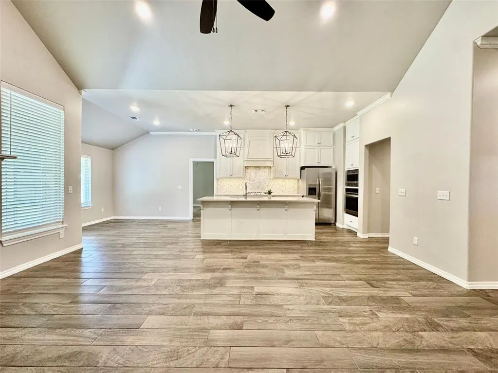 Photo 19 — 804 E Barajas Terrace, Mustang, OK 73064