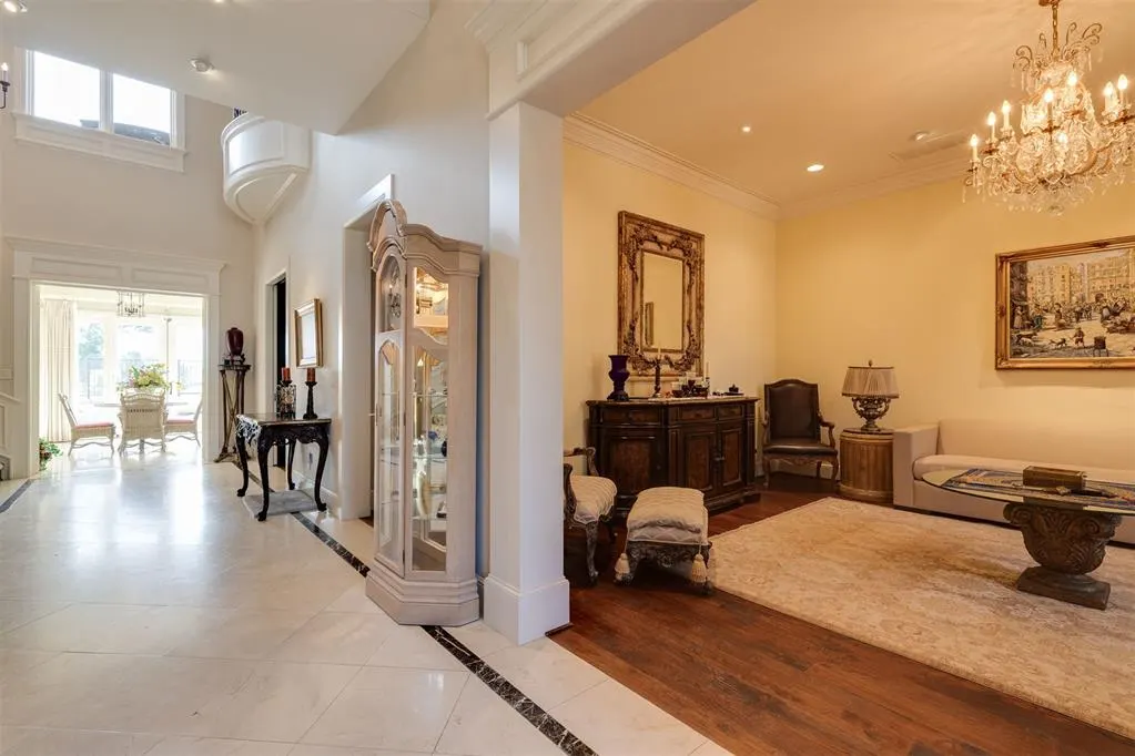 Photo 8 — 2404 NW Grand Circle Circle, Oklahoma City, OK 73116