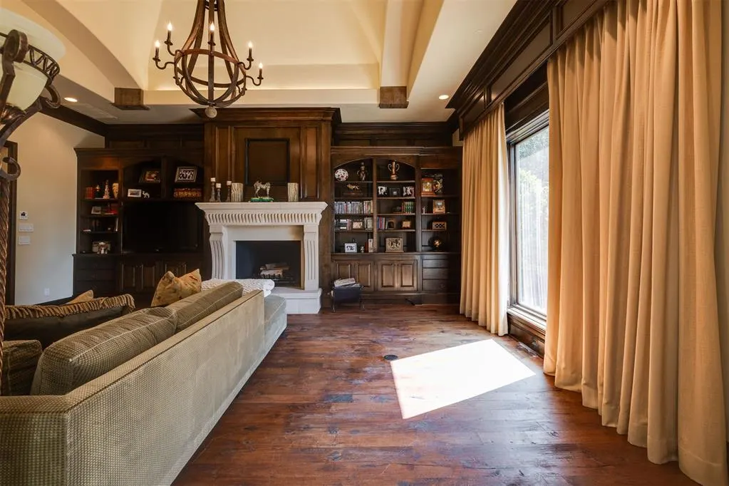 Photo 19 — 2404 NW Grand Circle Circle, Oklahoma City, OK 73116