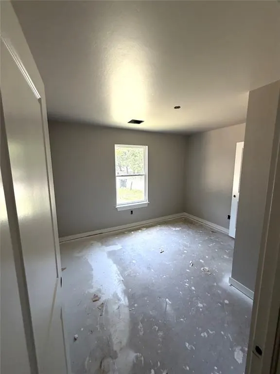 Photo 3 — 1304 E Margaret Street, Shawnee, OK 74801