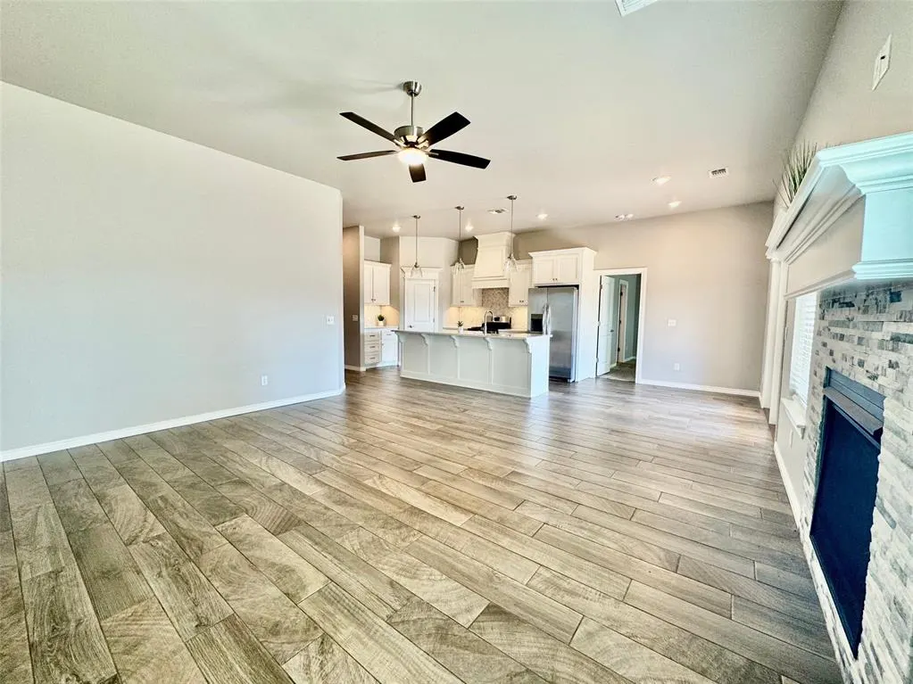 Photo 9 — 9005 Poppey Place, Yukon, OK 73099