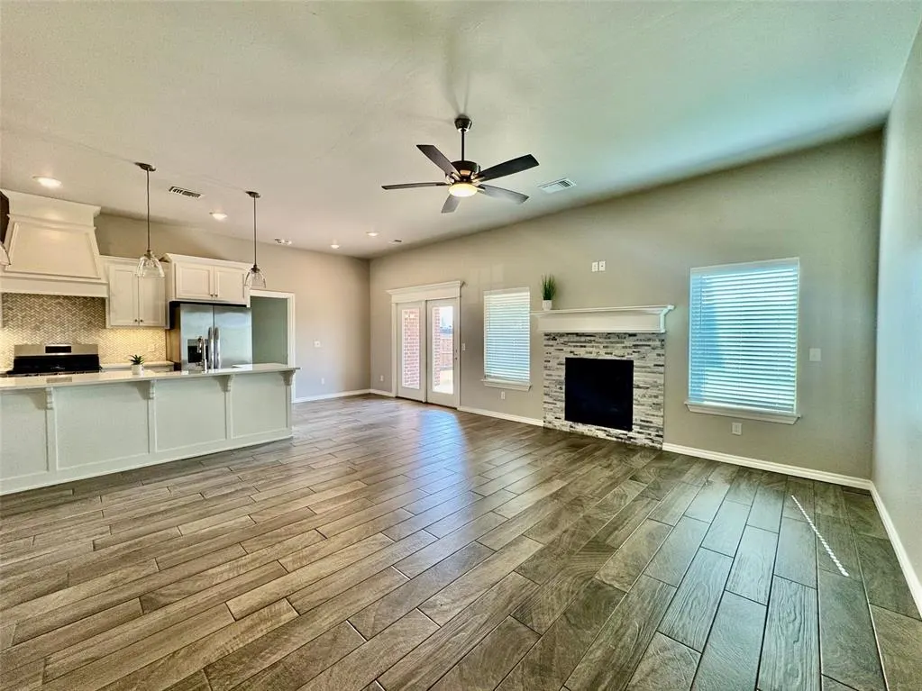 Photo 11 — 9005 Poppey Place, Yukon, OK 73099