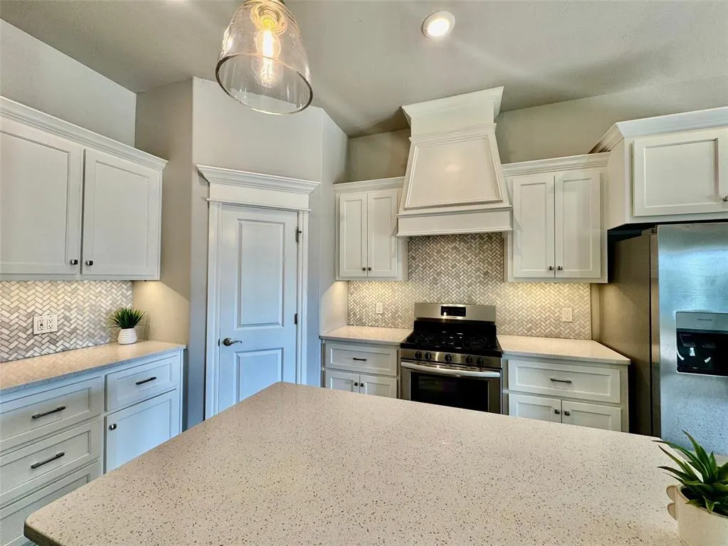 Photo 19 — 9005 Poppey Place, Yukon, OK 73099