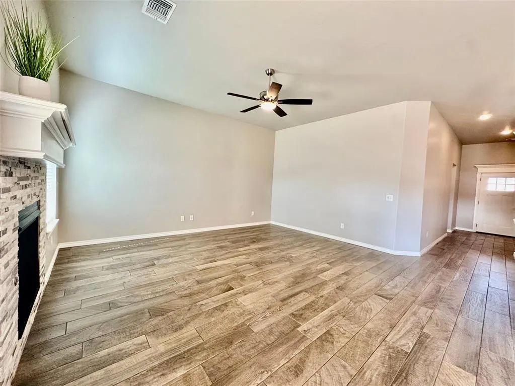 Photo 23 — 9005 Poppey Place, Yukon, OK 73099