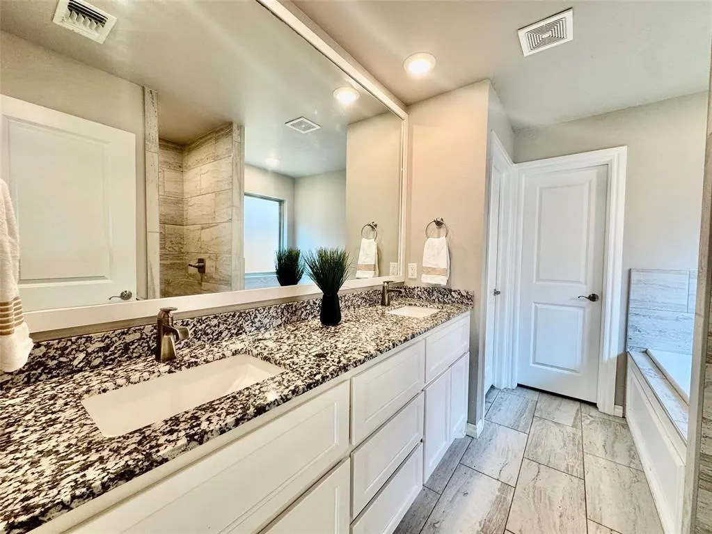 Photo 28 — 9005 Poppey Place, Yukon, OK 73099