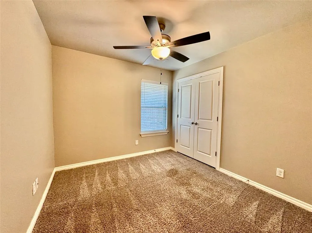 Photo 39 — 9005 Poppey Place, Yukon, OK 73099