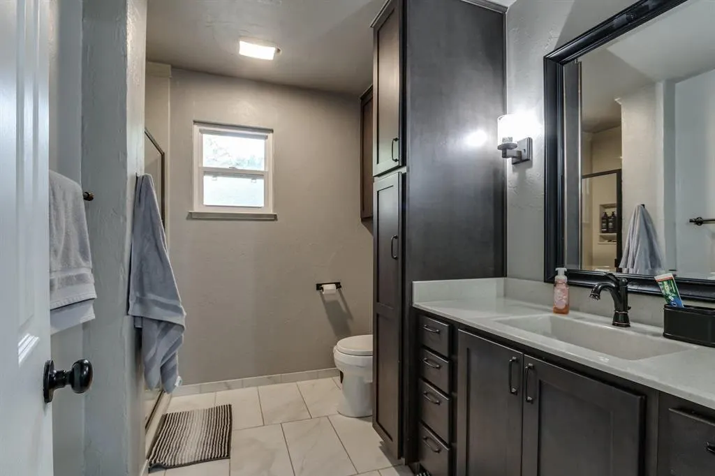 Photo 14 — 513 S Lakehoma Place Drive, Mustang, OK 73064