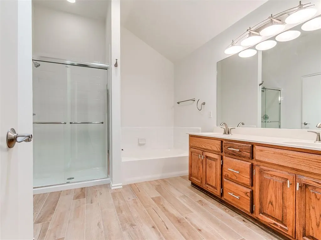 Photo 24 — 409 NW 141st Circle, Edmond, OK 73013