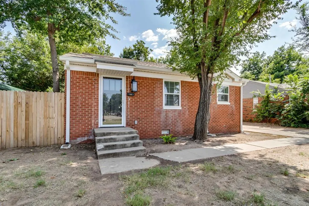 Photo 2 — 4160 NW 23rd Street, Oklahoma City, OK 73107