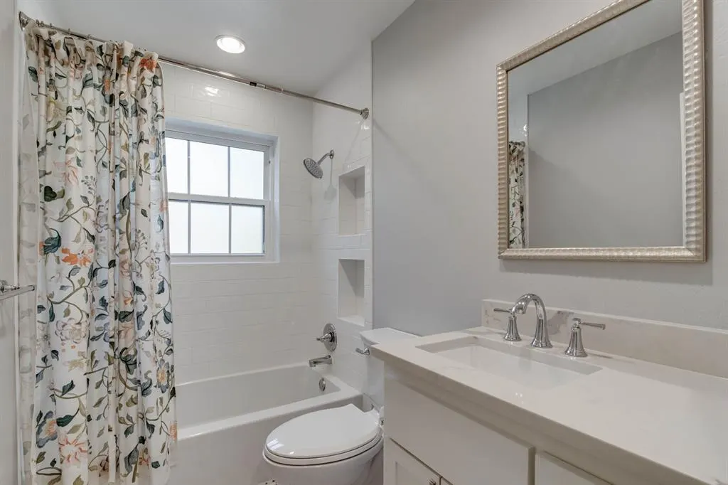 Photo 32 — 4160 NW 23rd Street, Oklahoma City, OK 73107