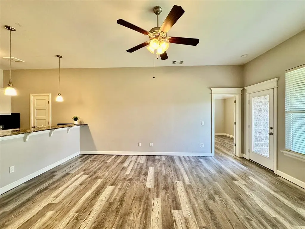 Photo 7 — 1101 Merlin Drive 1101 - 1103, Norman, OK 73072