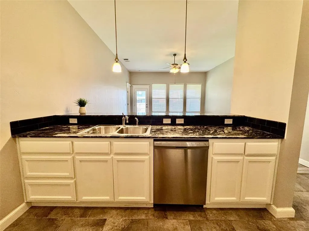 Photo 11 — 1101 Merlin Drive 1101 - 1103, Norman, OK 73072