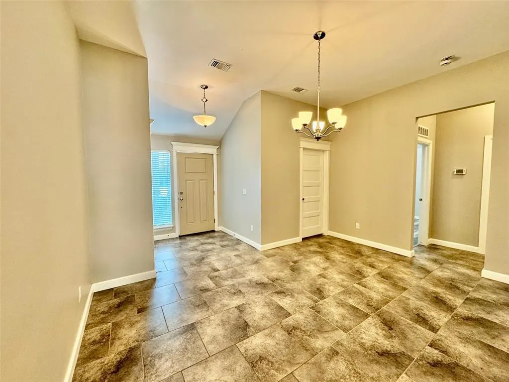 Photo 18 — 1101 Merlin Drive 1101 - 1103, Norman, OK 73072
