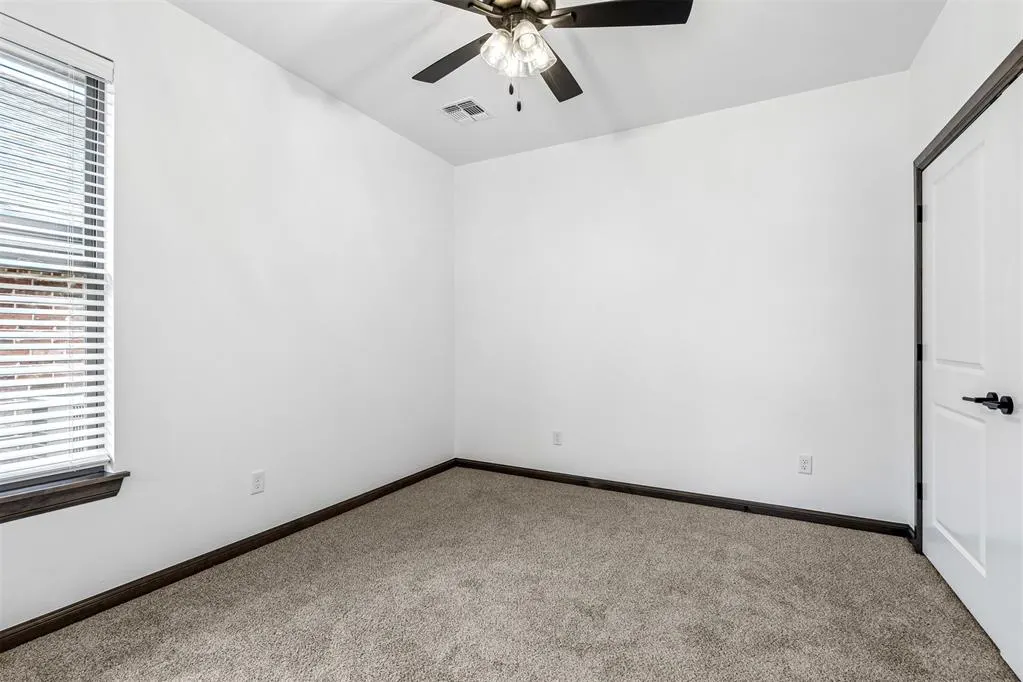 Photo 19 — 209 NW Pine Avenue, Cache, OK 73527