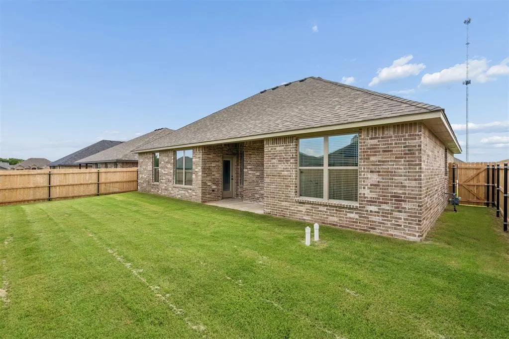 Photo 38 — 209 NW Pine Avenue, Cache, OK 73527