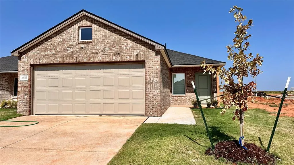Front exterior — 20404 Mule Deer Drive, Edmond, OK 73012