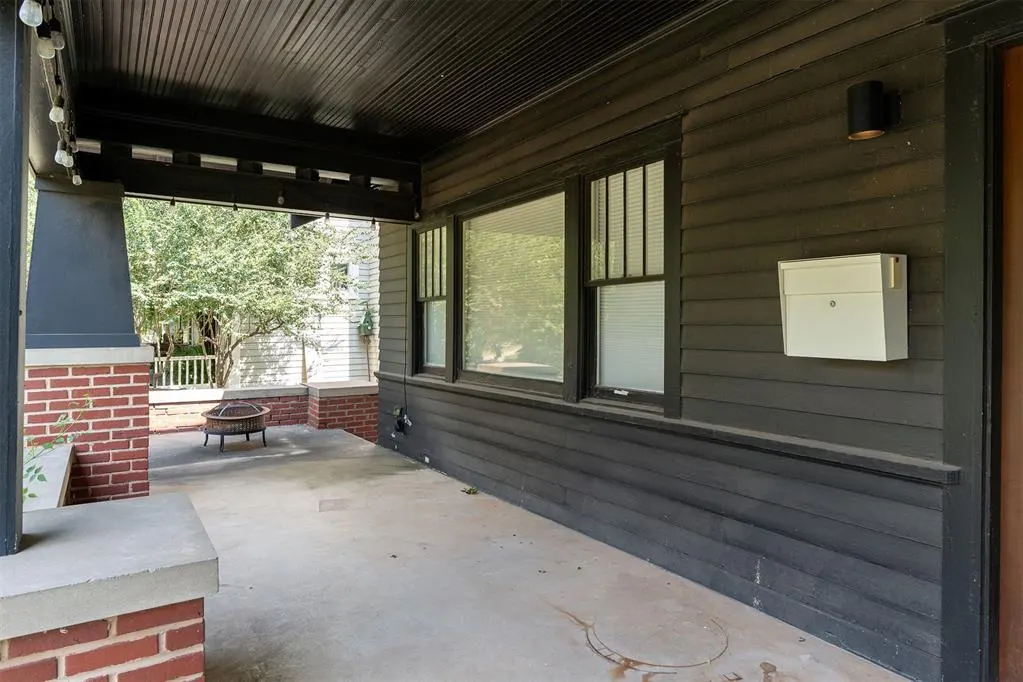 Photo 6 — 624 NW 18th Street, Oklahoma City, OK 73103