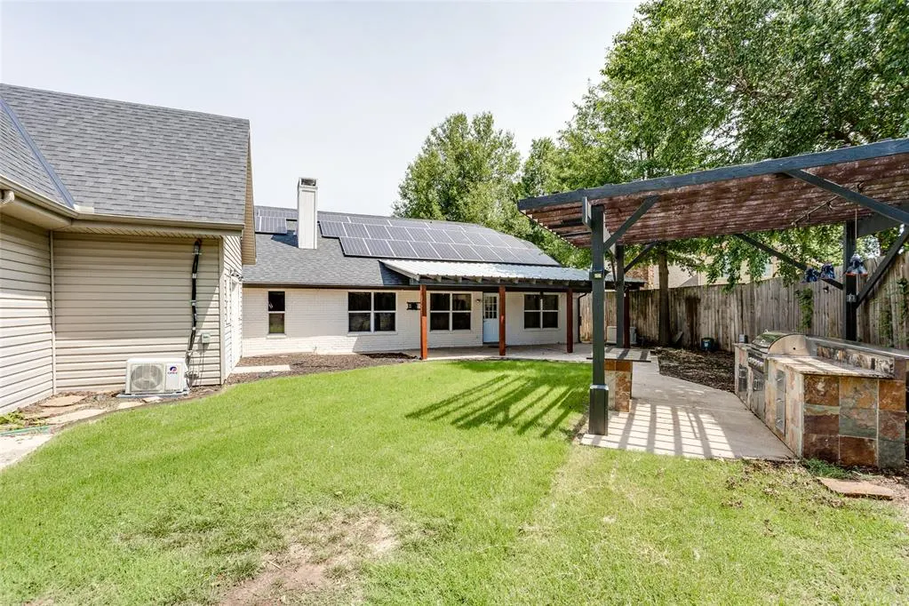 Photo 5 — 1809 Norwich Place, Yukon, OK 73099