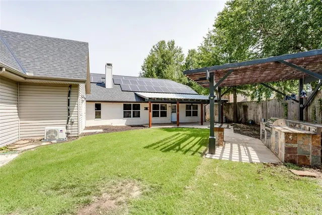 Photo 5 — 1809 Norwich Place, Yukon, OK 73099