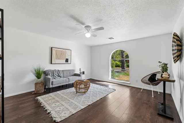 Photo 7 — 345 NW 87th Street, Oklahoma City, OK 73114