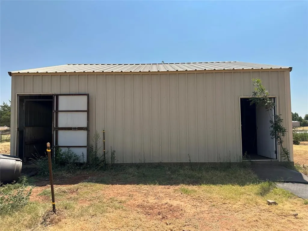 Photo 14 — 1911 Van Buren Avenue, Piedmont, OK 73078