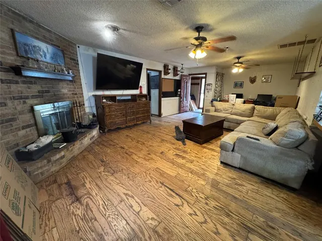 Photo 5 — 1911 Van Buren Avenue, Piedmont, OK 73078