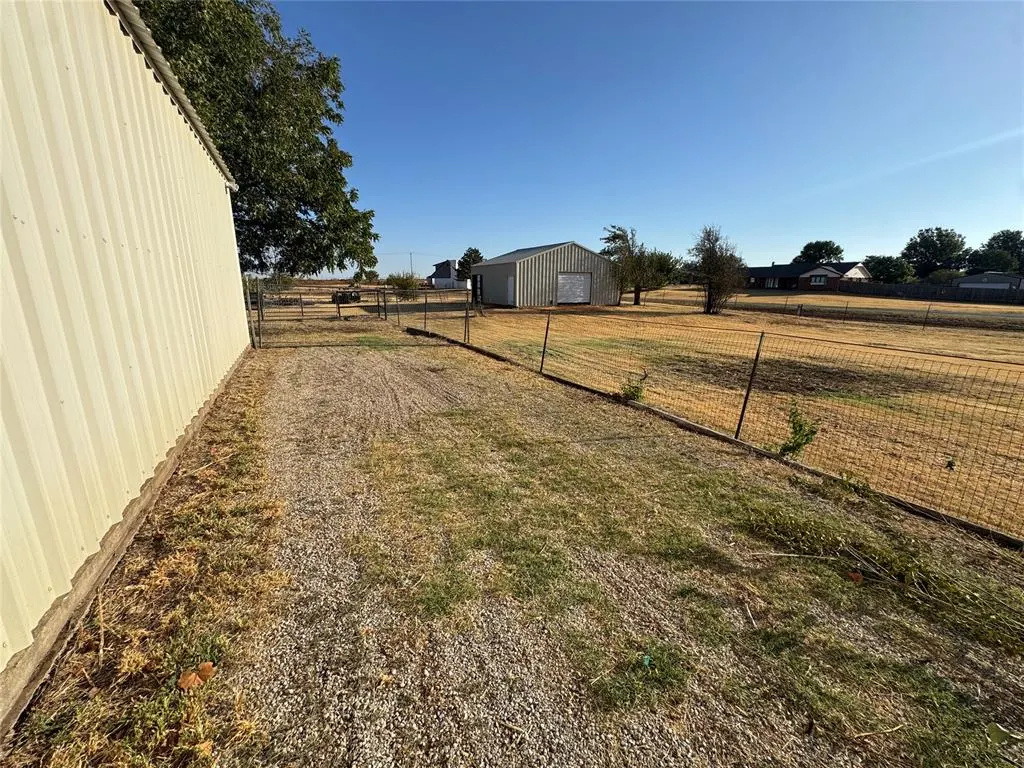 Photo 20 — 1911 Van Buren Avenue, Piedmont, OK 73078