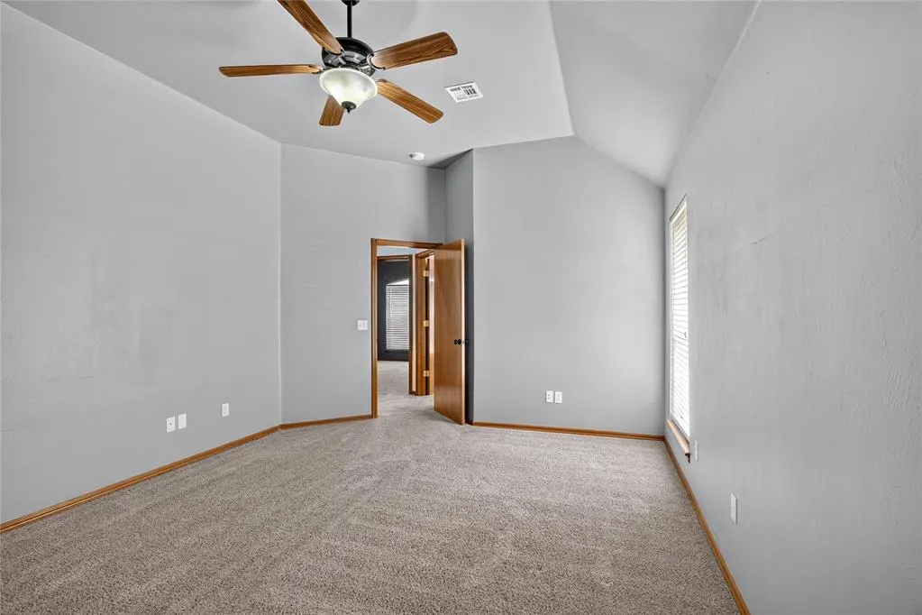 Photo 15 — 1615 Silver Oak Road, Blanchard, OK 73010