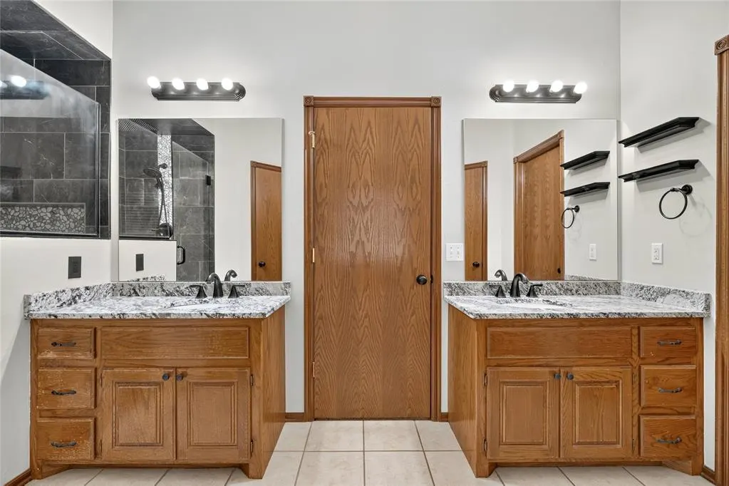 Photo 17 — 1615 Silver Oak Road, Blanchard, OK 73010