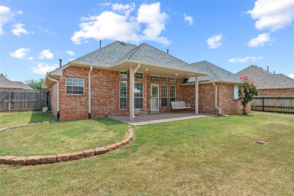 Photo 28 — 1615 Silver Oak Road, Blanchard, OK 73010