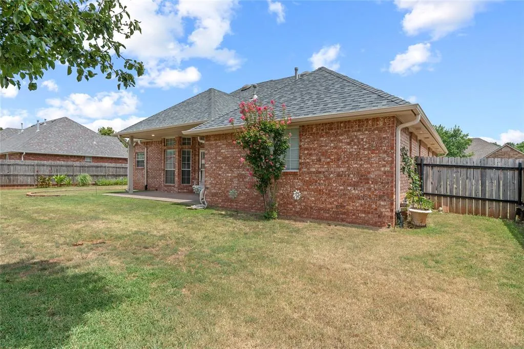Photo 30 — 1615 Silver Oak Road, Blanchard, OK 73010