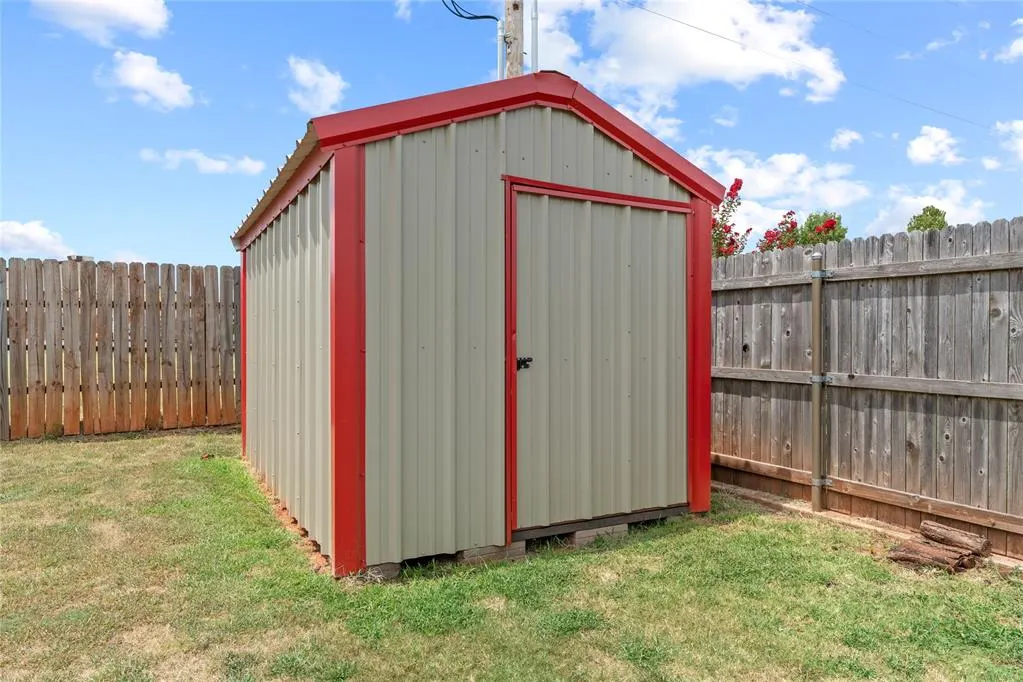 Photo 33 — 1615 Silver Oak Road, Blanchard, OK 73010