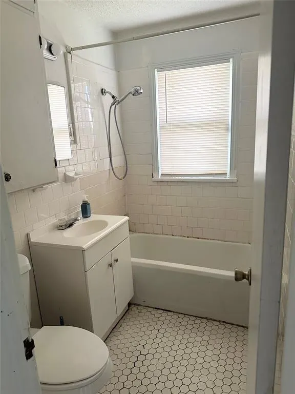 Photo 11 — 1920 E Madison Street, Oklahoma City, OK 73111