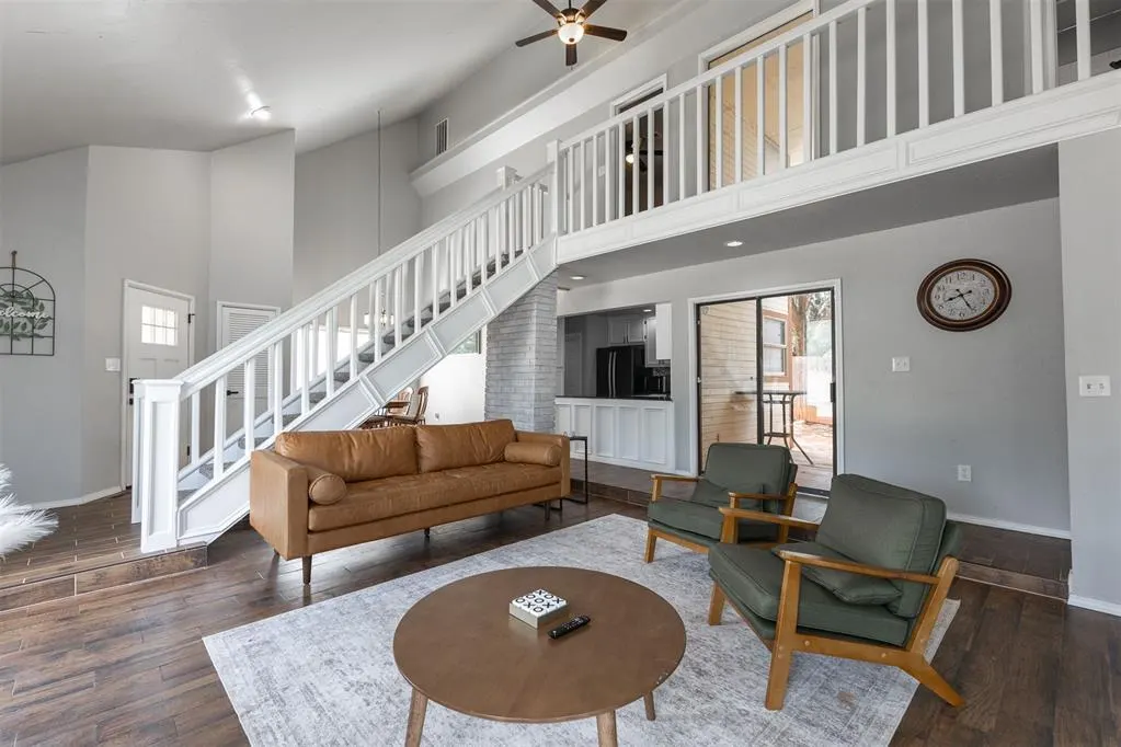 Photo 2 — 3501 Marston Circle, Oklahoma City, OK 73120
