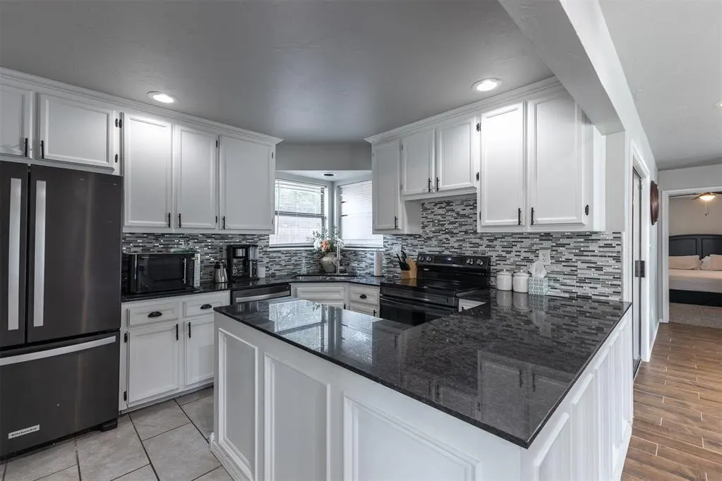 Photo 6 — 3501 Marston Circle, Oklahoma City, OK 73120